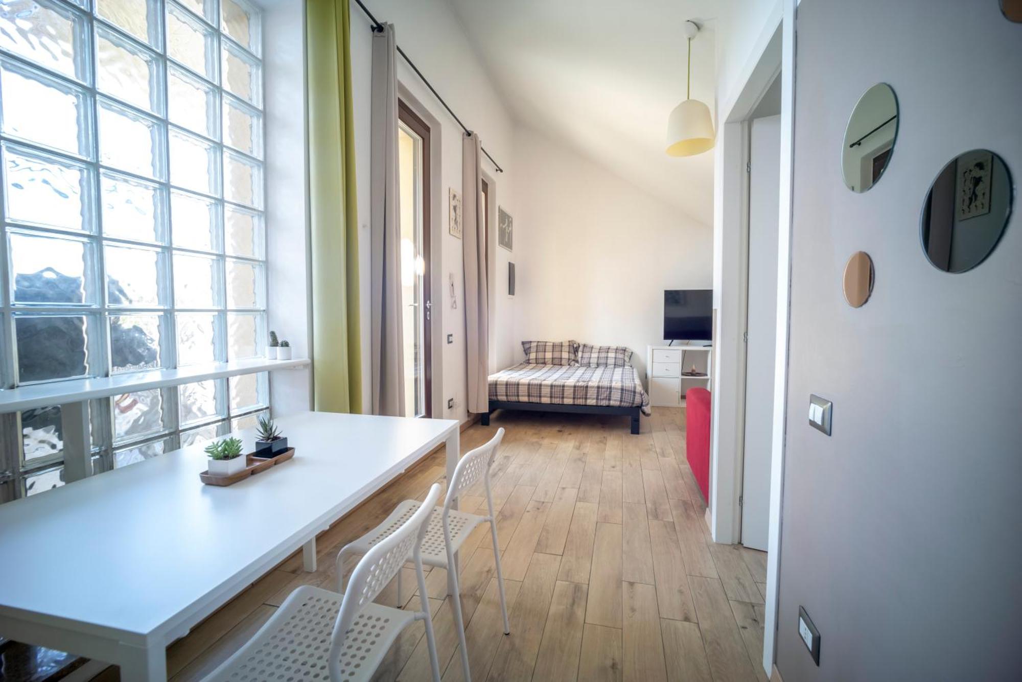 Flat With Terrace Close To Forum And Milanofiori Metro Асаго Екстериор снимка